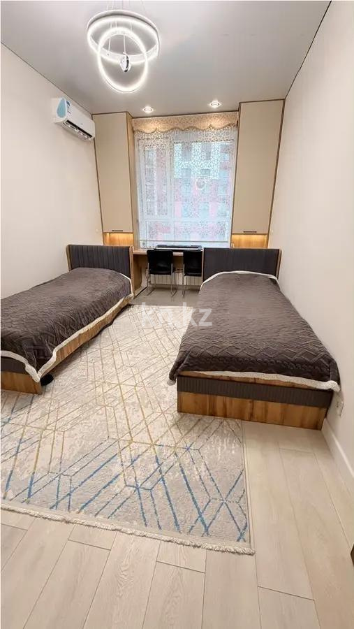 Продажа 3-комнатной квартиры, 101.8 м² в Алматы - фото 2