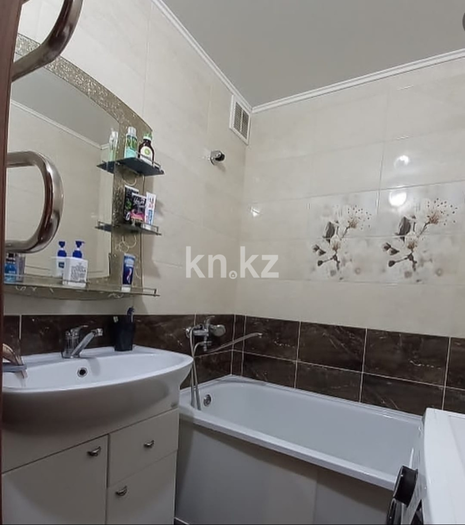 Продажа 3-комнатной квартиры, 65 м², Татимбета в Караганде - фото 9