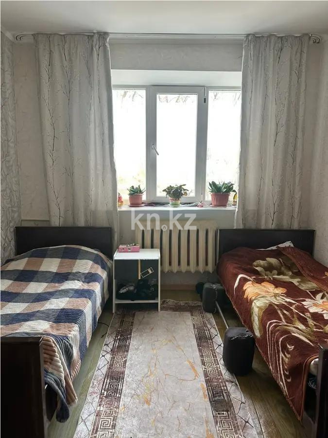 Продажа 3-комнатной квартиры, 54 м², ул. Орталык, дом  25 в Алматы - фото 2