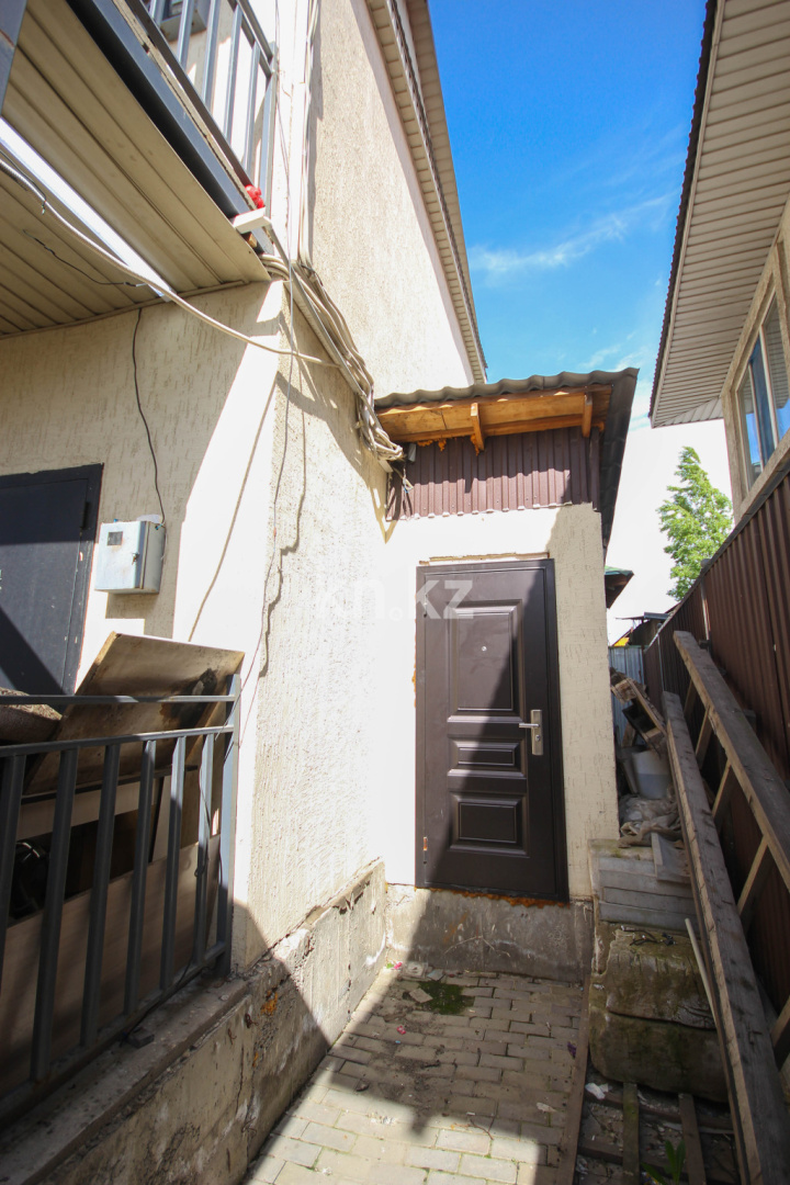 Продажа , 285 м², ул. Сапиева в Алматы - фото 19