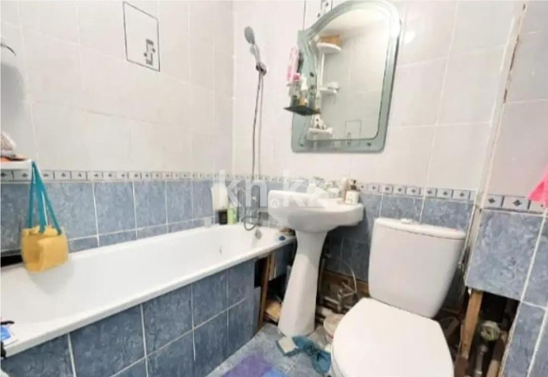 Продажа 2-комнатной квартиры, 45 м², мкр-н 2, дом  9 в Алматы - фото 4