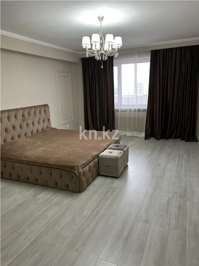 Продажа 3-комнатной квартиры, 119 м², ул. Толе би, дом  273а в Алматы - фото 2