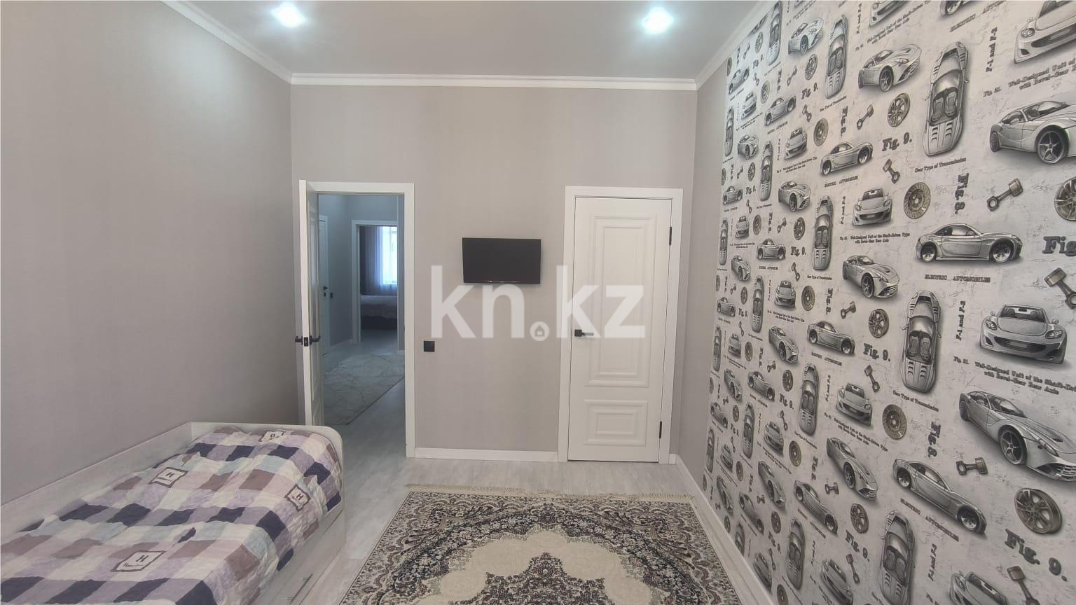 Продажа 4-комнатной квартиры, 118 м², ул. Букетова в Караганде - фото 10