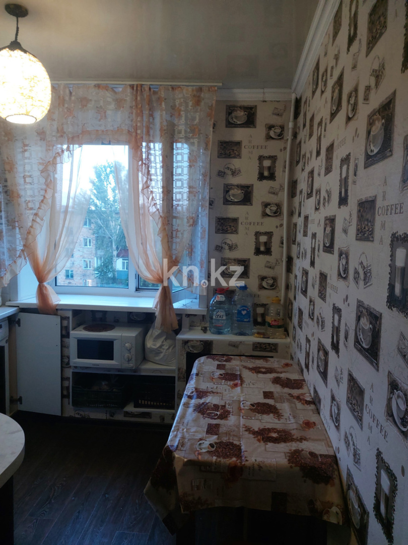 Продажа 4-комнатной квартиры, 61 м², мкр-н 14, дом  18 в Караганде - фото 21