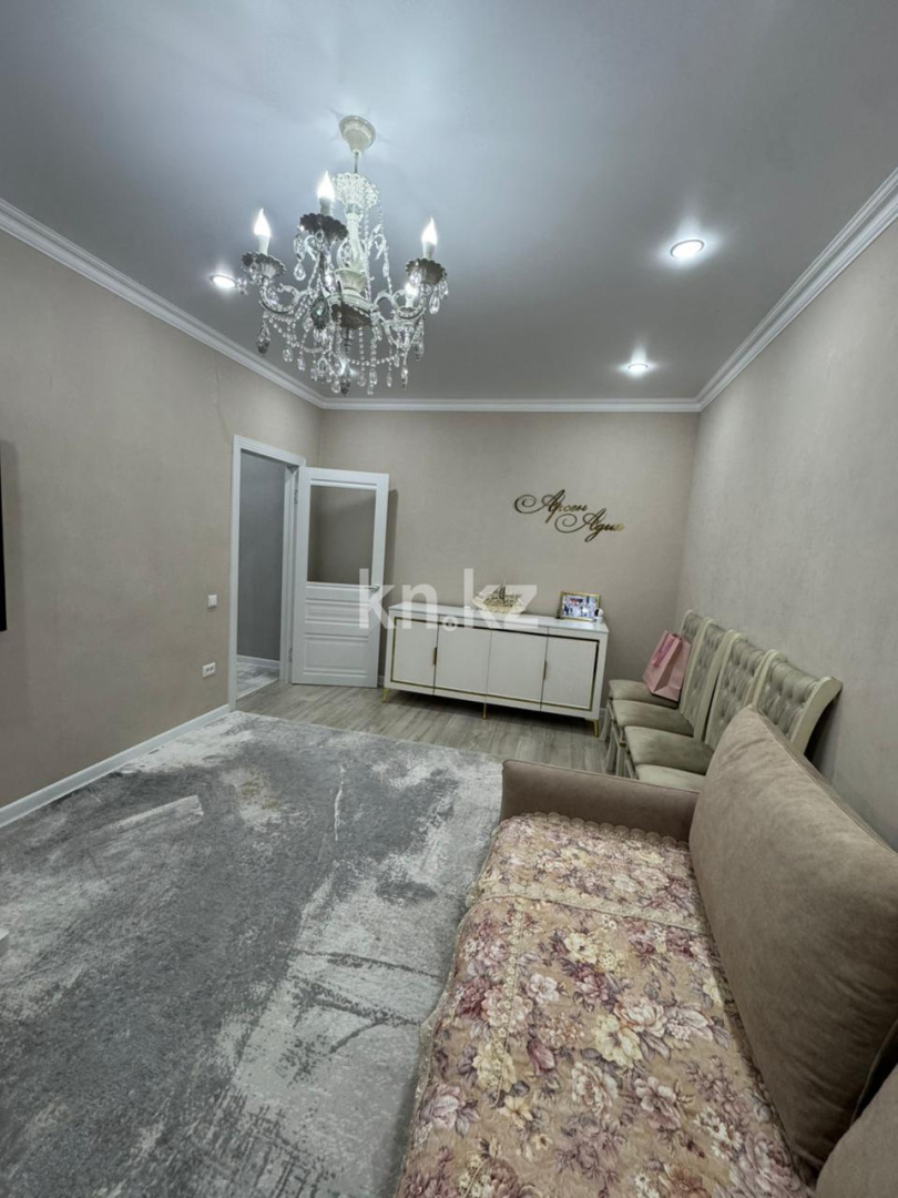 Продажа 2-комнатной квартиры, 60 м², ул. Муканова, дом  82 в Караганде - фото 3