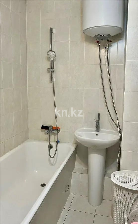 Продажа 4-комнатной квартиры, 90.1 м² в Алматы - фото 6