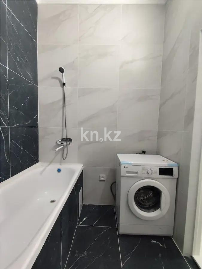 Продажа 2-комнатной квартиры, 40 м², пр. Райымбека, дом  351/1 в Алматы - фото 4