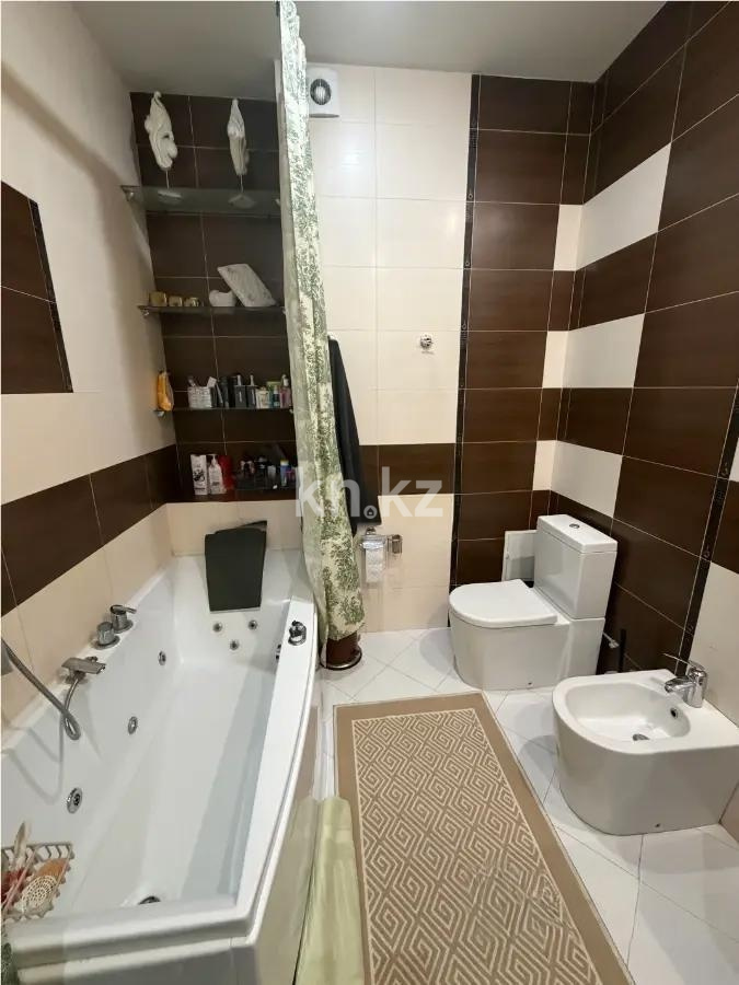 Продажа 4-комнатной квартиры, 208 м² в Алматы - фото 4