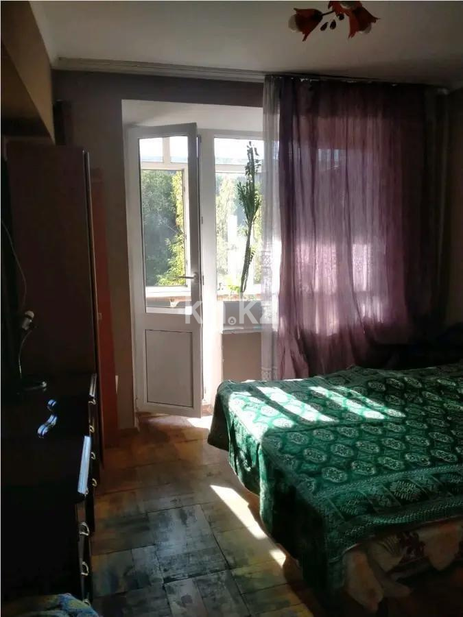 Продажа 3-комнатной квартиры, 70 м², ул. Ауэзова, дом  69 в Алматы - фото 2