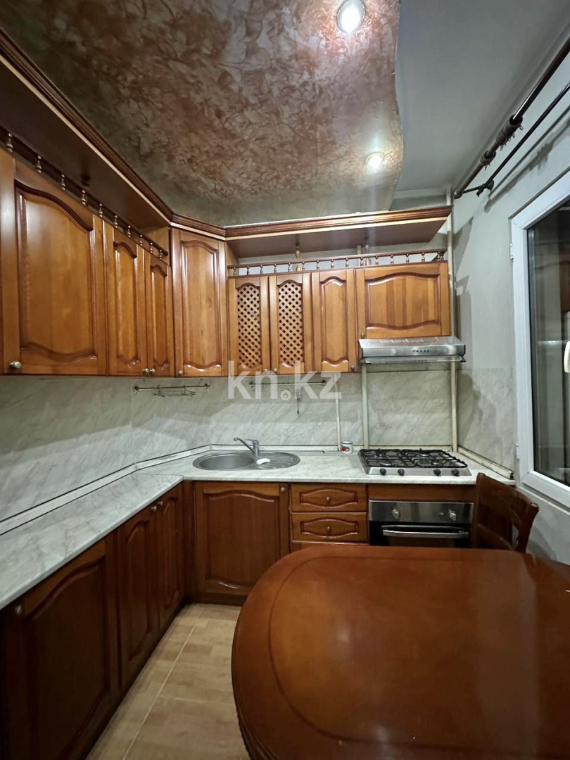 Аренда 3-комнатной квартиры, 75 м², мкр. Аксай-1 в Алматы - фото 4