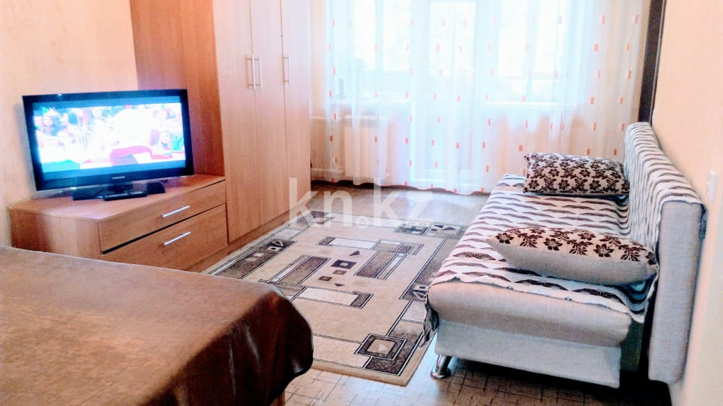 Аренда 1-комнатной квартиры посуточно, 34 м², ул. Алиханова, дом  22/3 в Караганде