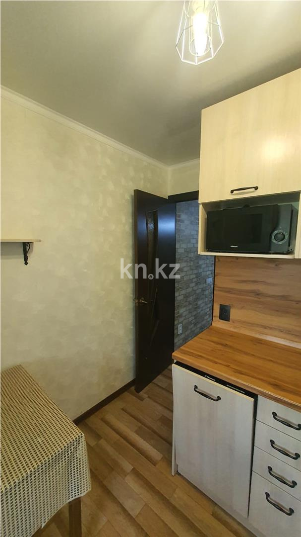 Продажа 2-комнатной квартиры, 40 м², мкр-н 21 в Караганде - фото 6