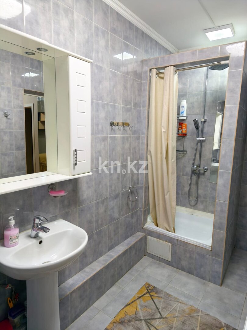 Аренда 2-комнатной квартиры посуточно, 72 м² в Астане - фото 5
