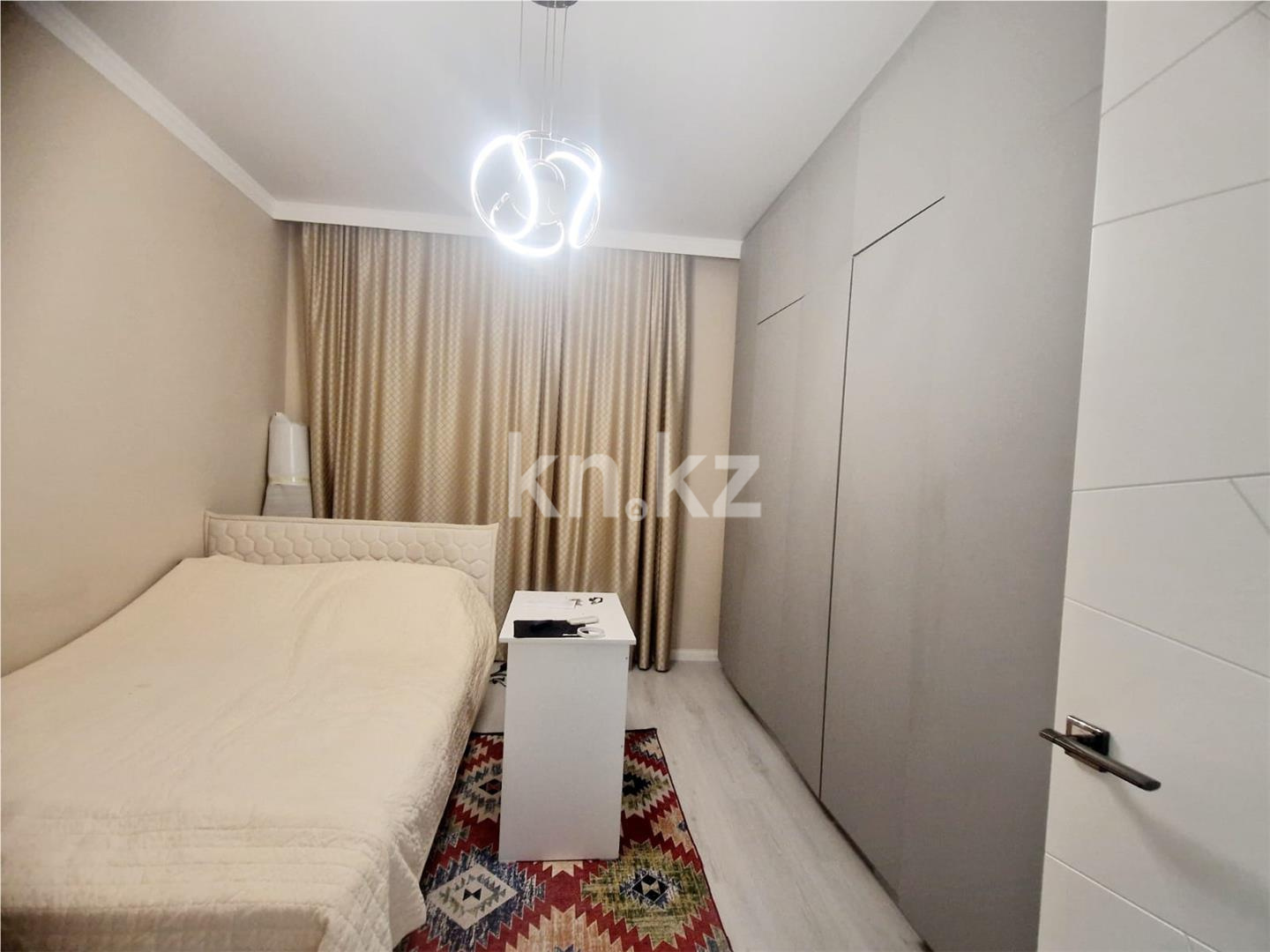 Продажа 2-комнатной квартиры, 64 м², мкр-н Степной-2, дом  14/1 в Караганде - фото 3