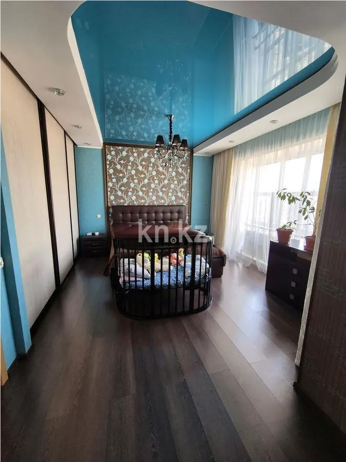 Продажа 3-комнатной квартиры, 102 м², ул. Кумисбекова, дом  9 в Астане - фото 3