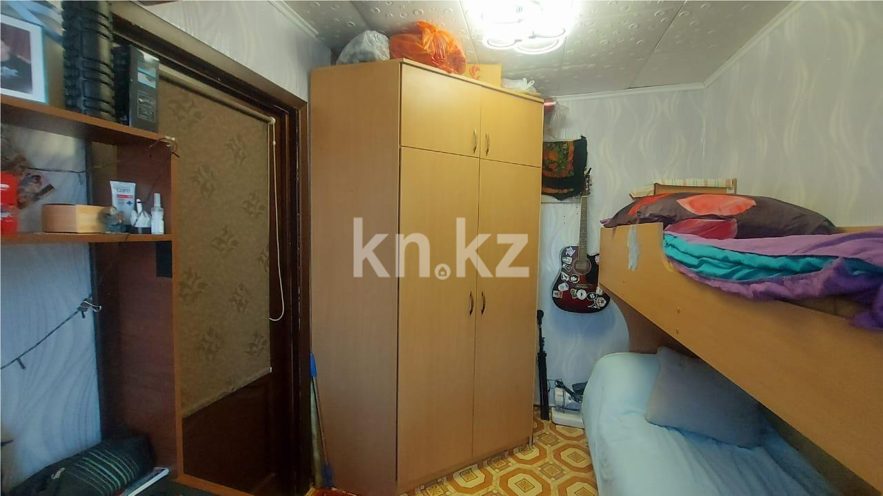 Продажа 3-комнатной квартиры, 44 м², мкр-н 16 в Караганде - фото 3