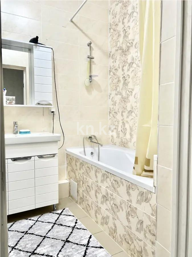 Продажа 2-комнатной квартиры, 69 м², ул. Бокейхана, дом  29/2 в Астане - фото 4