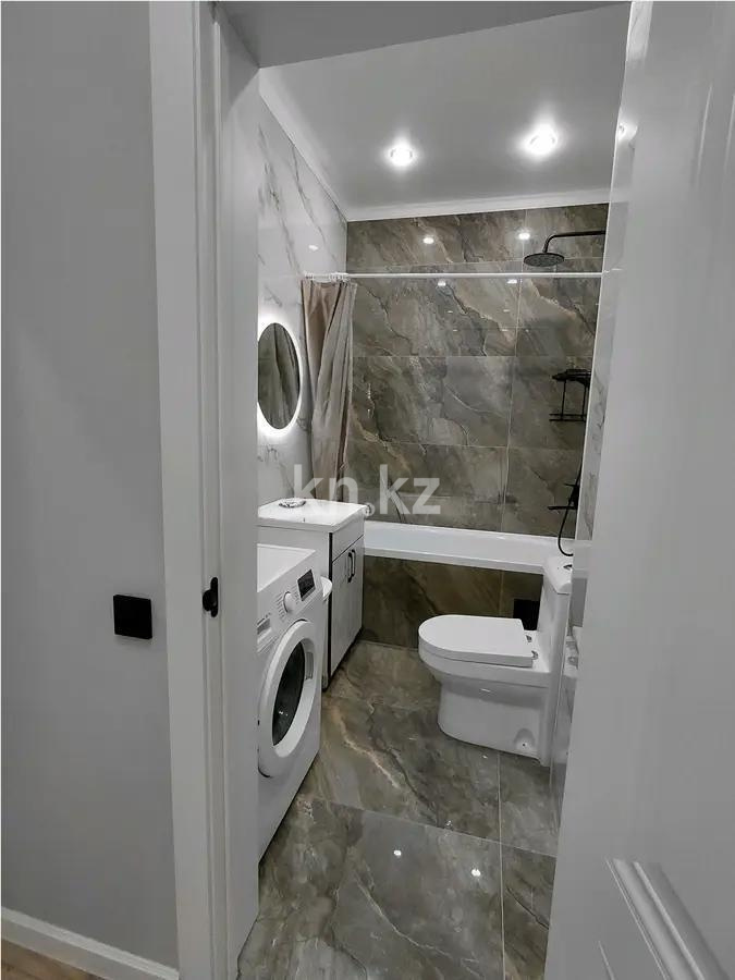 Продажа 1-комнатной квартиры, 40 м², мкр. Нуркент, дом  6/2 в Алматы - фото 3