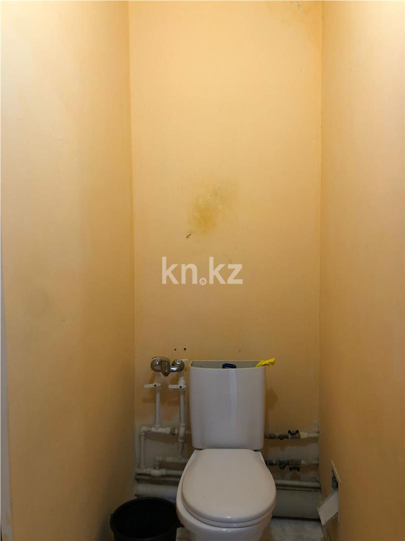 Продажа 2-комнатной квартиры, 65 м² в Караганде - фото 4