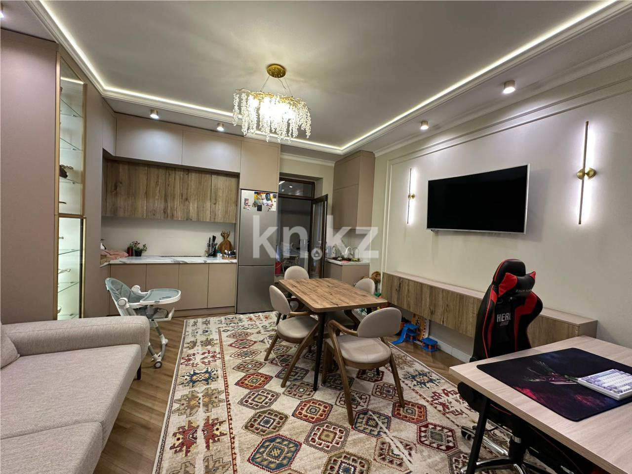 Продажа 3-комнатной квартиры, 74 м² в Караганде