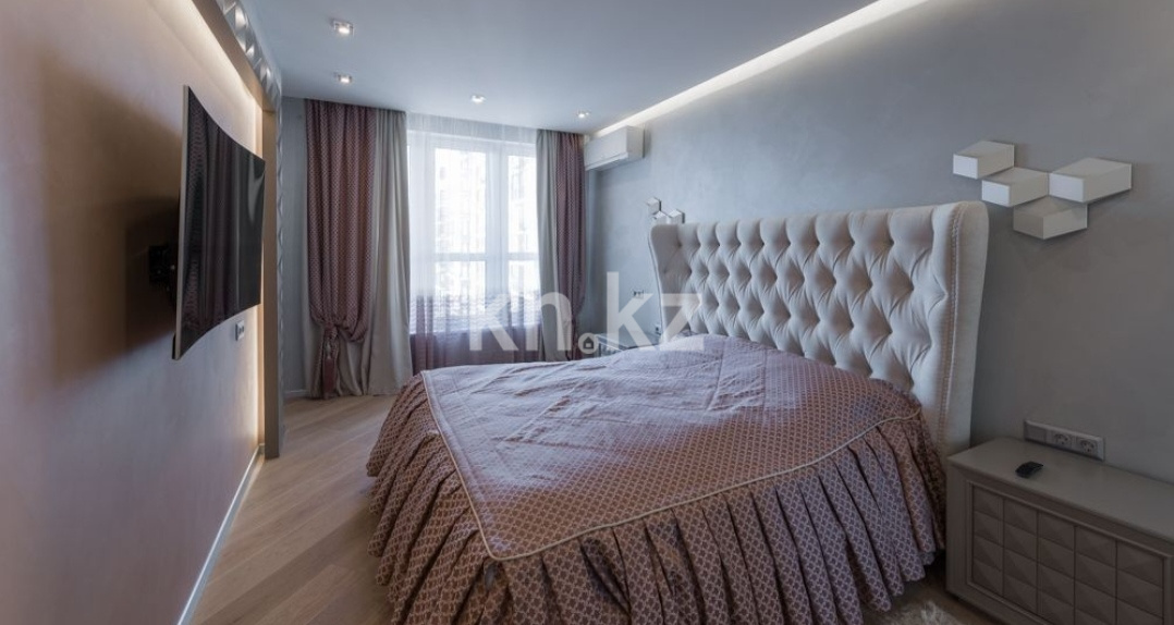 Аренда 3-комнатной квартиры посуточно, 98 м², ул. Кунаева, дом  14/1 - ул. Туркестан в Астане - фото 5