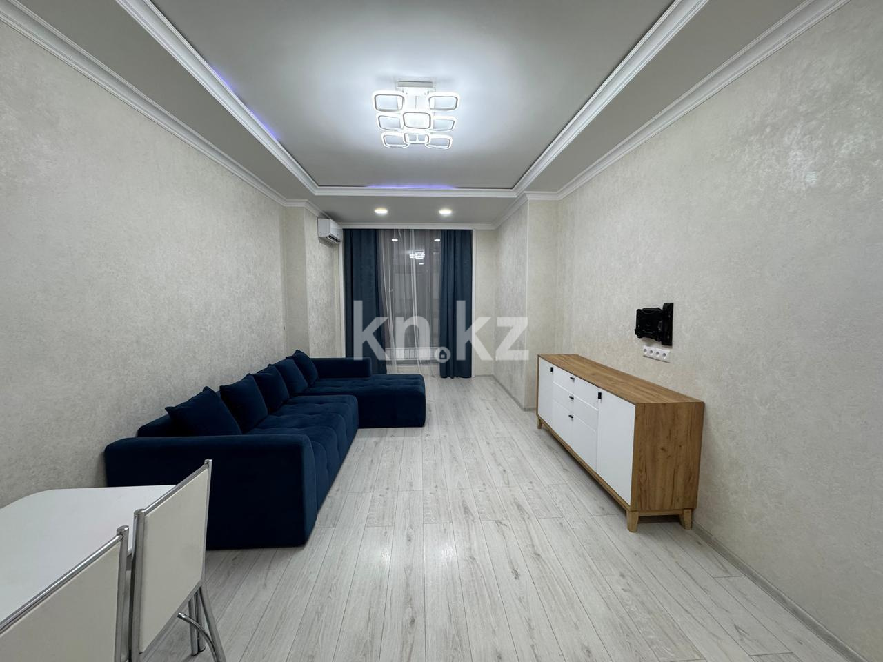Продажа 2-комнатной квартиры, 65 м², мкр-н Степной-2, дом  2/4 в Караганде