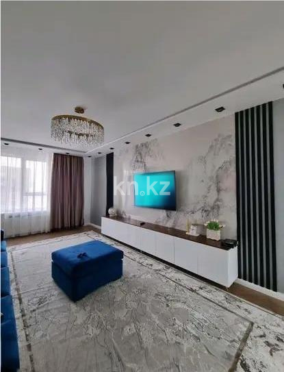 Продажа 4-комнатной квартиры, 127 м², пр. Абая, дом  165/1 в Алматы