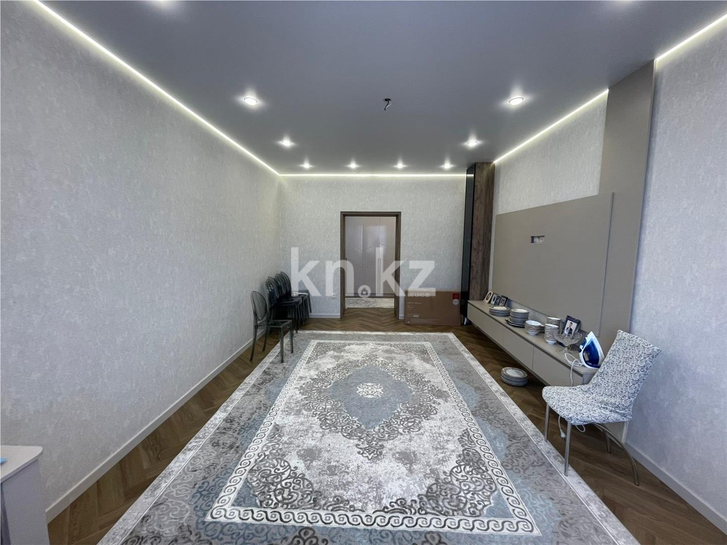 Продажа 3-комнатной квартиры, 104 м² в Караганде - фото 2