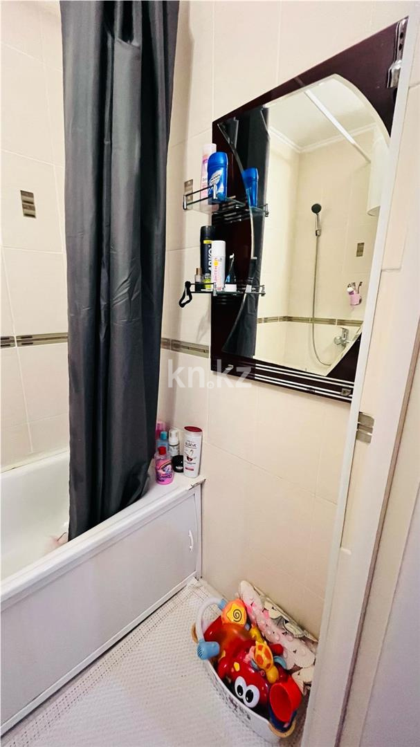 Продажа 3-комнатной квартиры, 70 м² в Караганде - фото 14