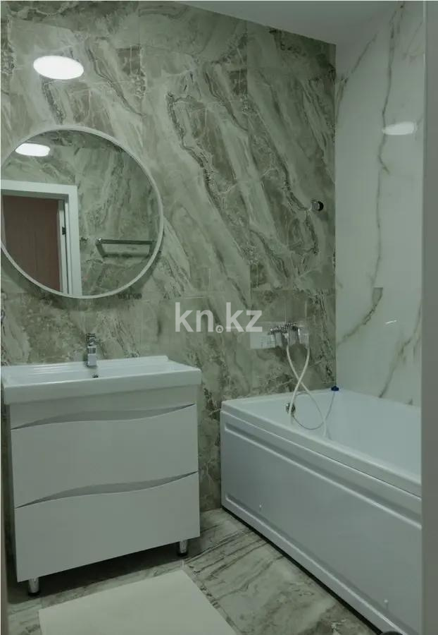 Продажа 2-комнатной квартиры, 70.8 м² в Астане - фото 4