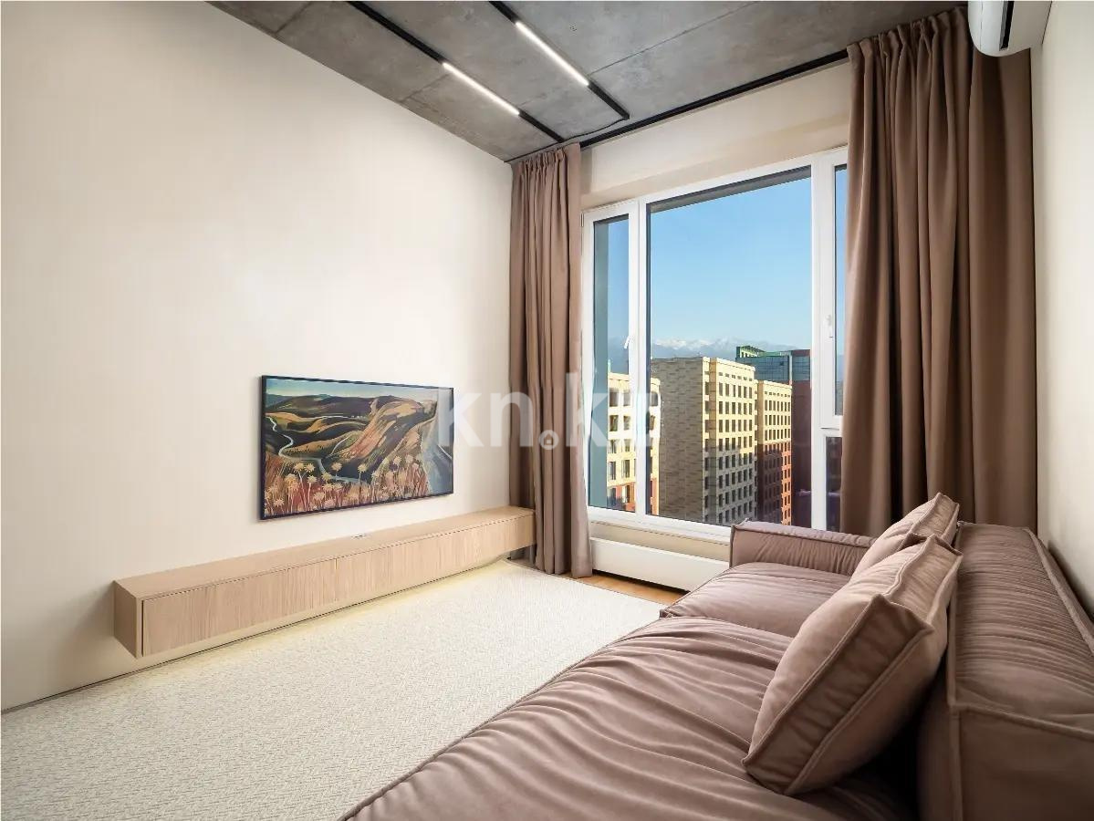 Продажа 2-комнатной квартиры, 45 м², ул. Манаса, дом  22/2 в Алматы