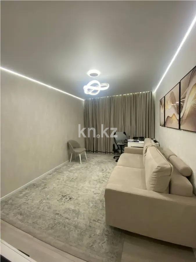 Продажа 4-комнатной квартиры, 92 м² в Астане