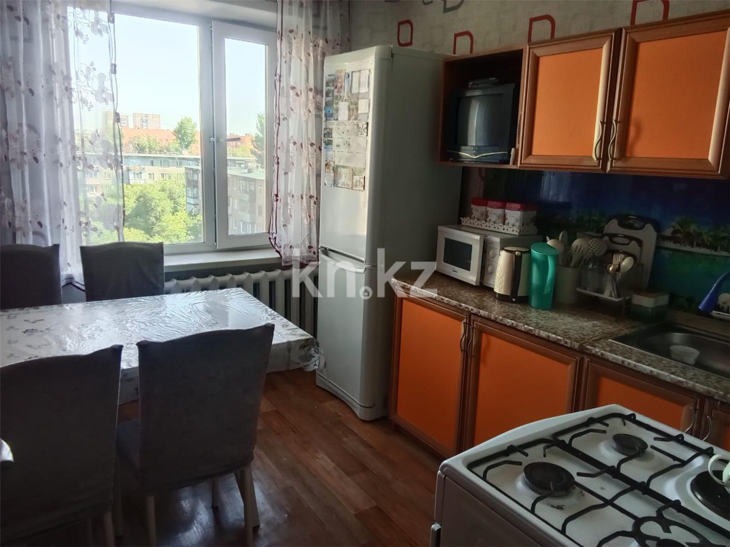 Продажа 3-комнатной квартиры, 67 м², мкр-н 15 в Караганде - фото 3
