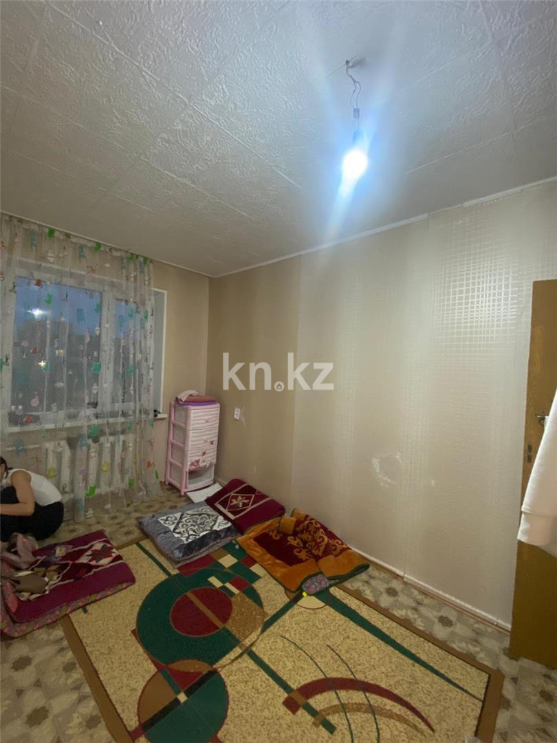 Продажа 2-комнатной квартиры, 45 м², мкр-н Восток-1, дом  13 в Караганде - фото 2