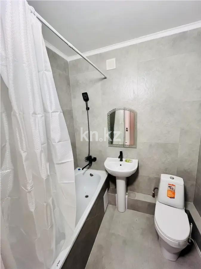 Продажа 1-комнатной квартиры, 38 м², ул. Жубанова, дом  10а в Астане - фото 3