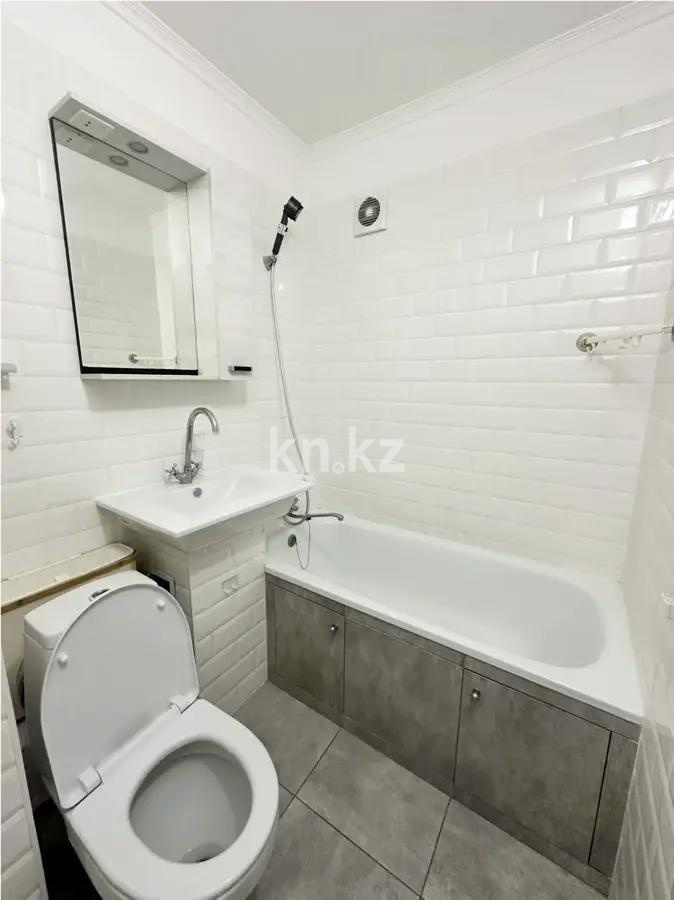 Продажа 2-комнатной квартиры, 42 м², мкр-н Коктем-1, дом  10 в Алматы - фото 4