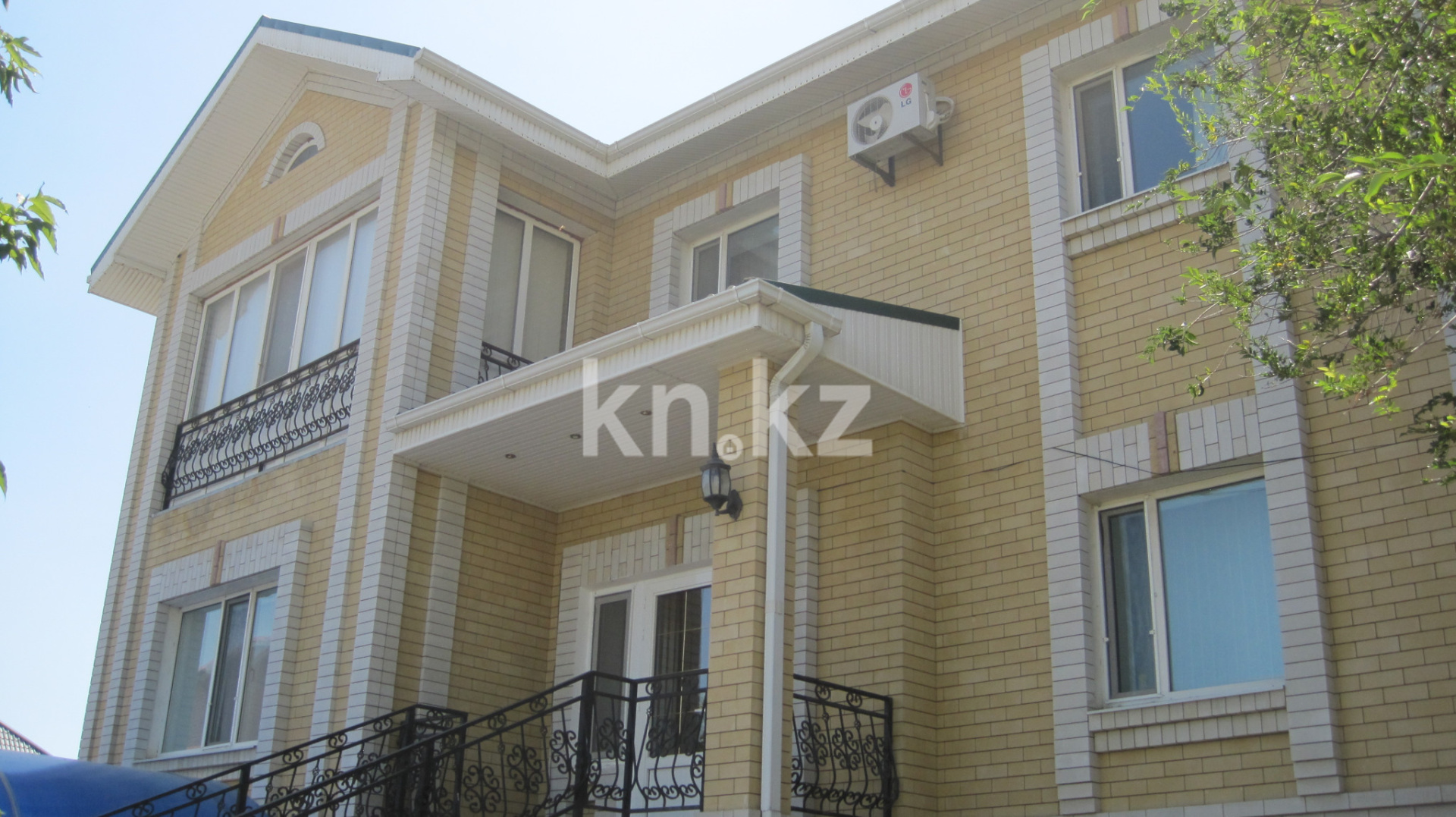 Продажа 8-комнатного дома, 484 м², ул. Сейфуллина, дом  35 в Атырау - фото 3