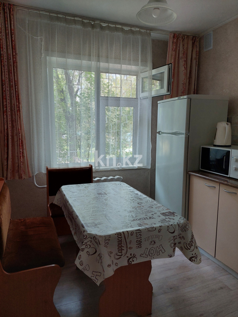 Аренда 1-комнатной квартиры посуточно, 33 м², ул. Тимирязева, дом  185 в Усть-Каменогорске - фото 4