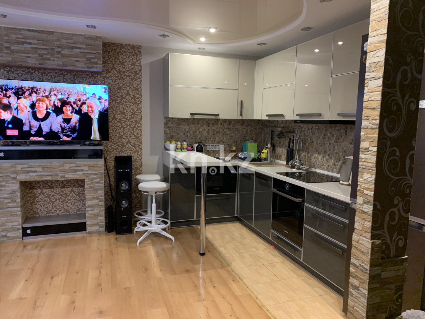 Продажа 3-комнатной квартиры, 67 м², ул. Крылова, дом  42 в Караганде - фото 2