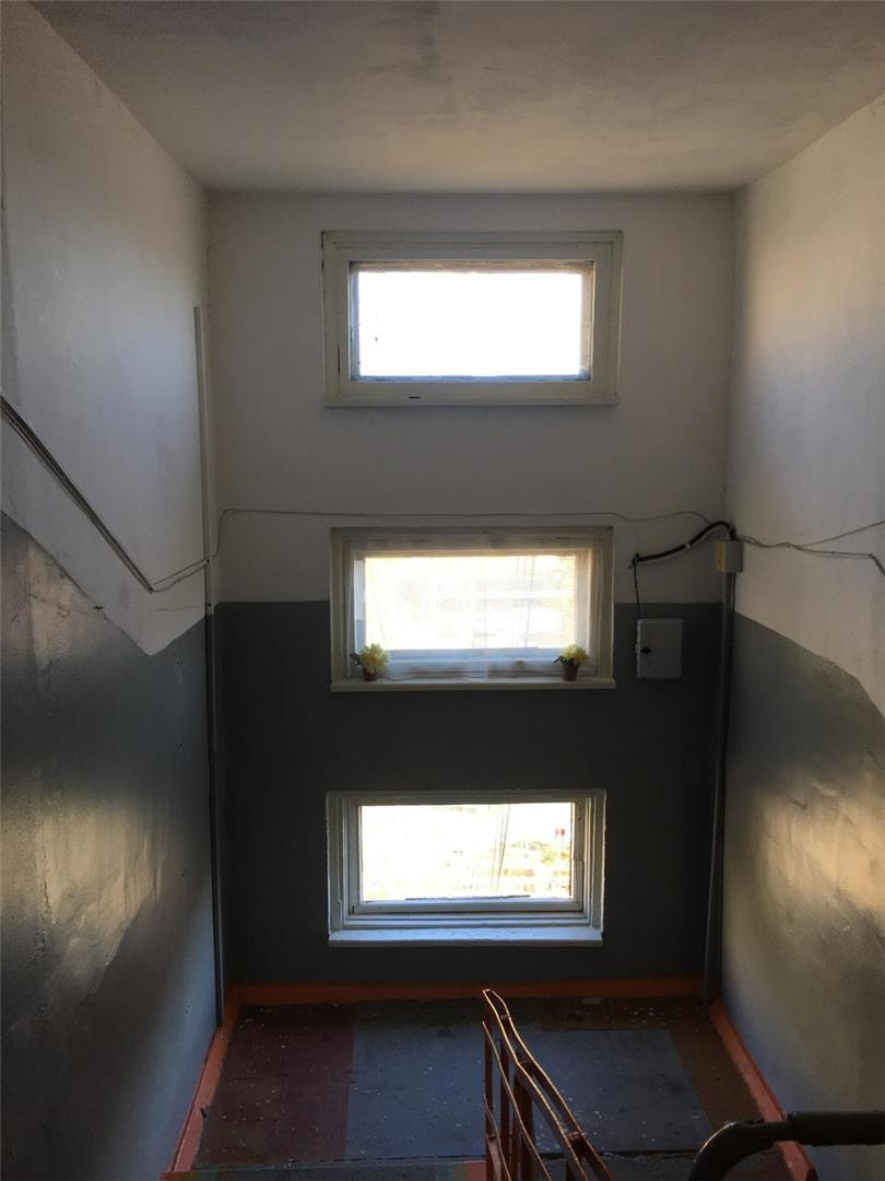 Продажа 4-комнатной квартиры, 61 м², ул. Язева в Караганде - фото 22