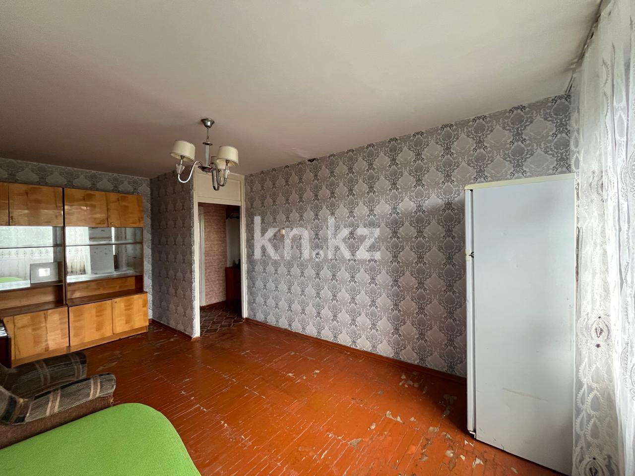 Продажа 2-комнатной квартиры, 48 м², 15-й мкр., дом  15 в Караганде - фото 4