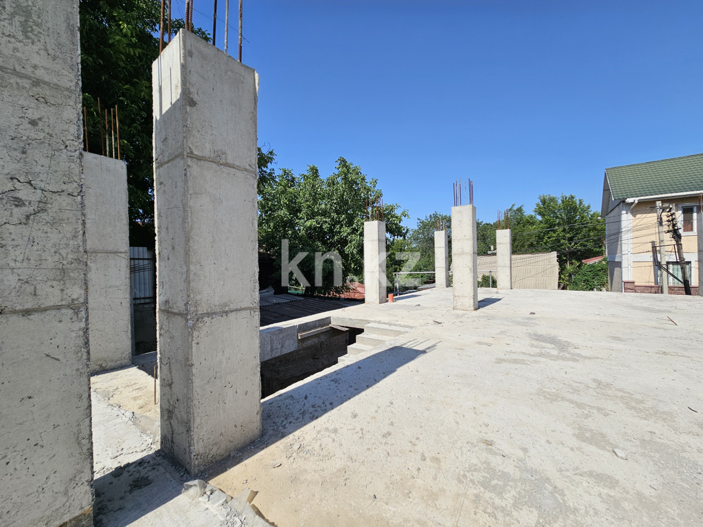 Продажа 7-комнатного дома, 350 м², ул. Саратовская в Алматы - фото 3