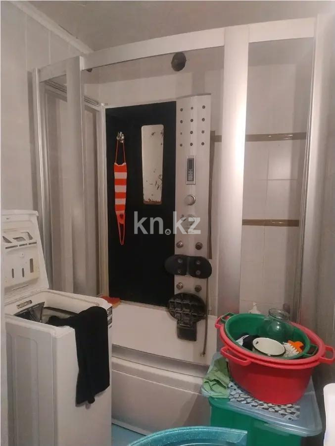 Продажа 3-комнатной квартиры, 62 м², ул. Гапеева, дом  7 в Караганде - фото 5