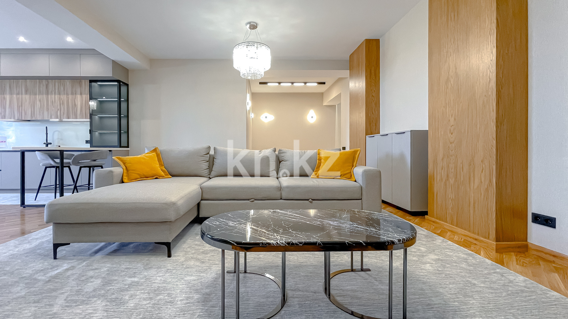 Продажа 3-комнатной квартиры, 215 м² в Алматы - фото 2