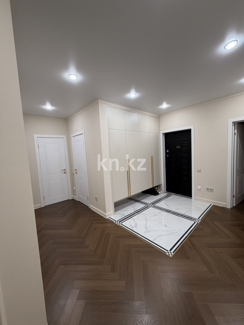 Продажа 4-комнатной квартиры, 127 м² в Караганде - фото 2