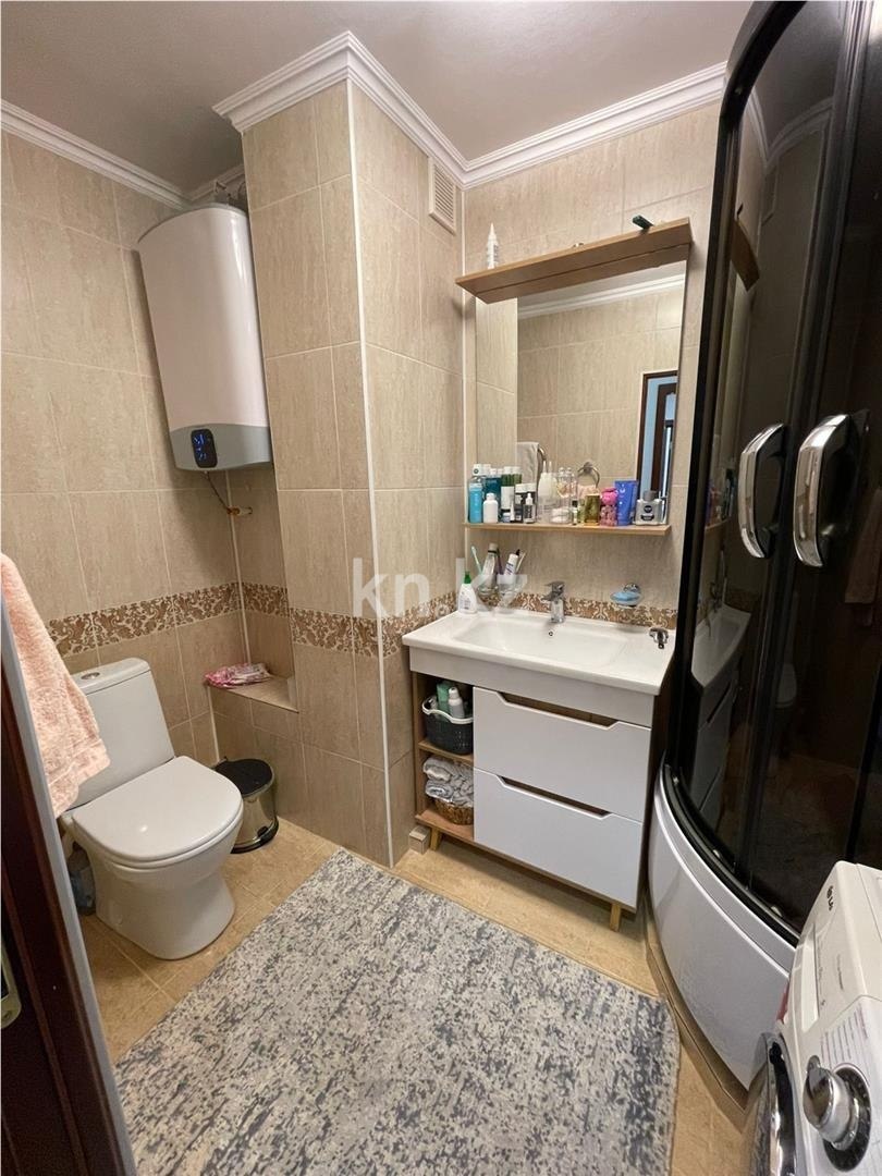 Продажа 3-комнатной квартиры, 65 м² в Караганде - фото 5