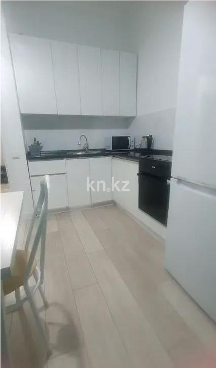 Продажа 1-комнатной квартиры, 40 м², пр. Улы Дала, дом  33 в Астане - фото 2