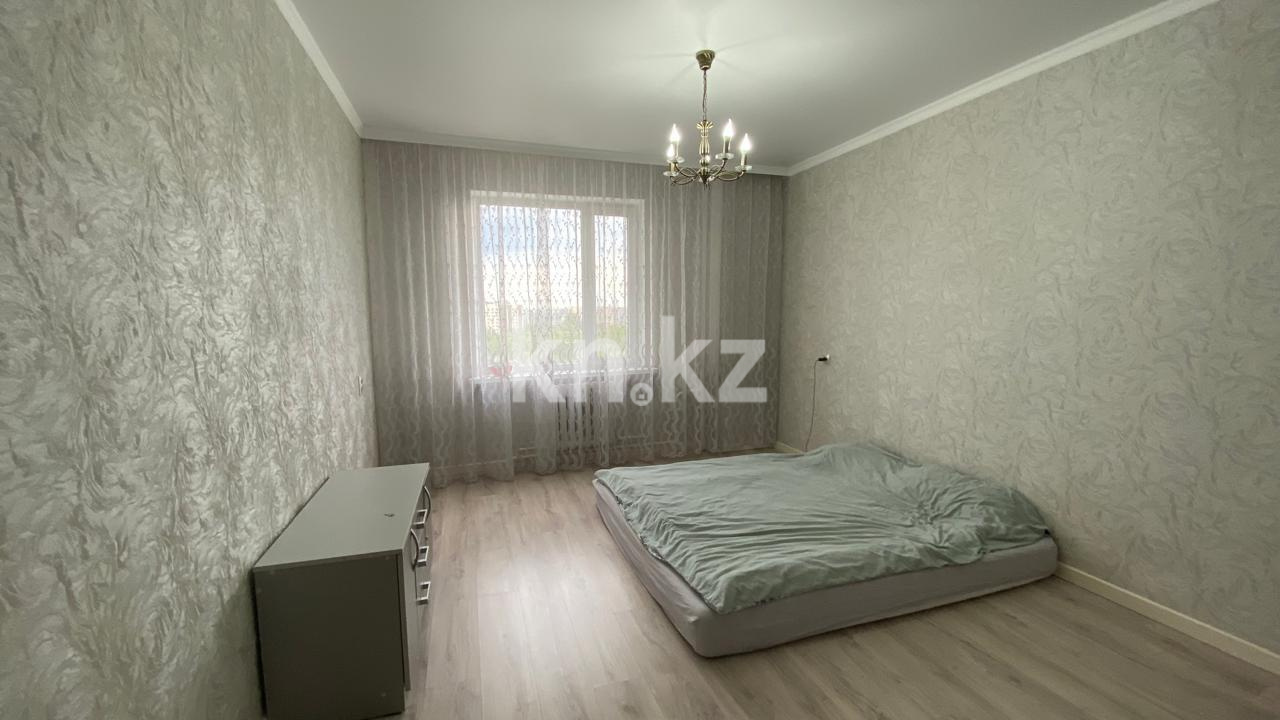 Продажа 3-комнатной квартиры, 93 м², пр. Шахтеров в Караганде - фото 3