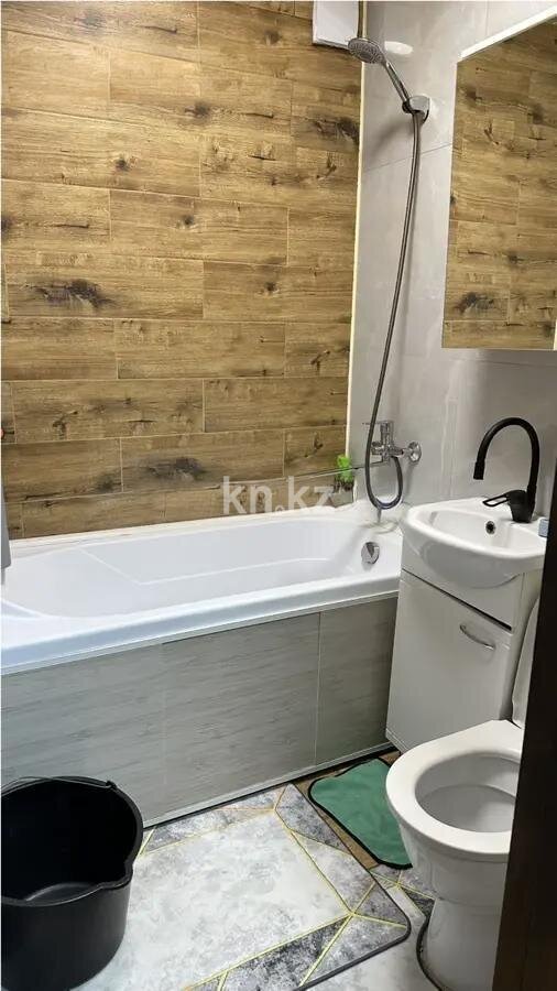 Продажа 2-комнатной квартиры, 40.3 м² в Алматы - фото 4