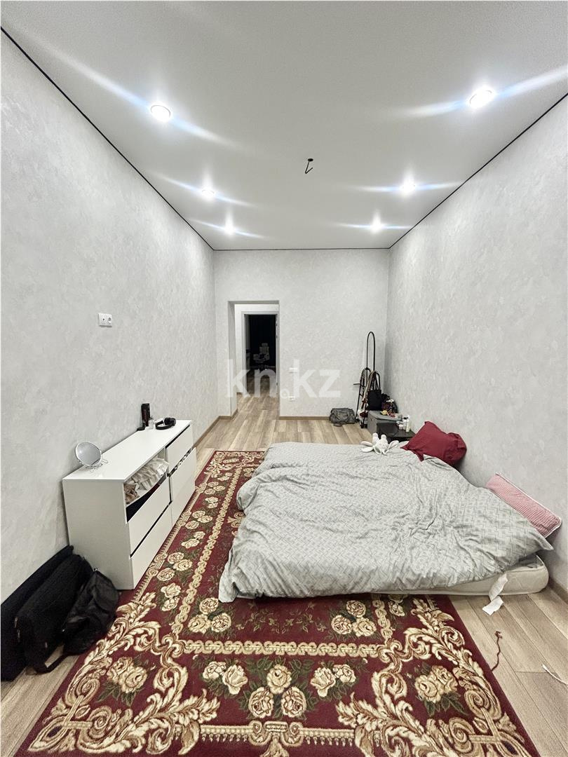 Продажа 2-комнатной квартиры, 70 м² в Караганде - фото 10